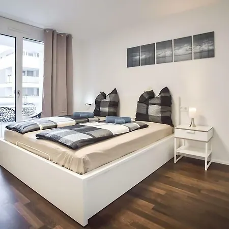 Deluxe Ferienwohnung Apartment Stuttgart Centre/Milaneo Exterior foto