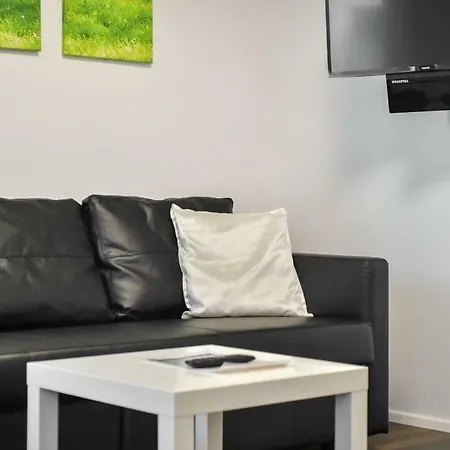 Deluxe Ferienwohnung Apartment Stuttgart Centre/Milaneo Exterior foto
